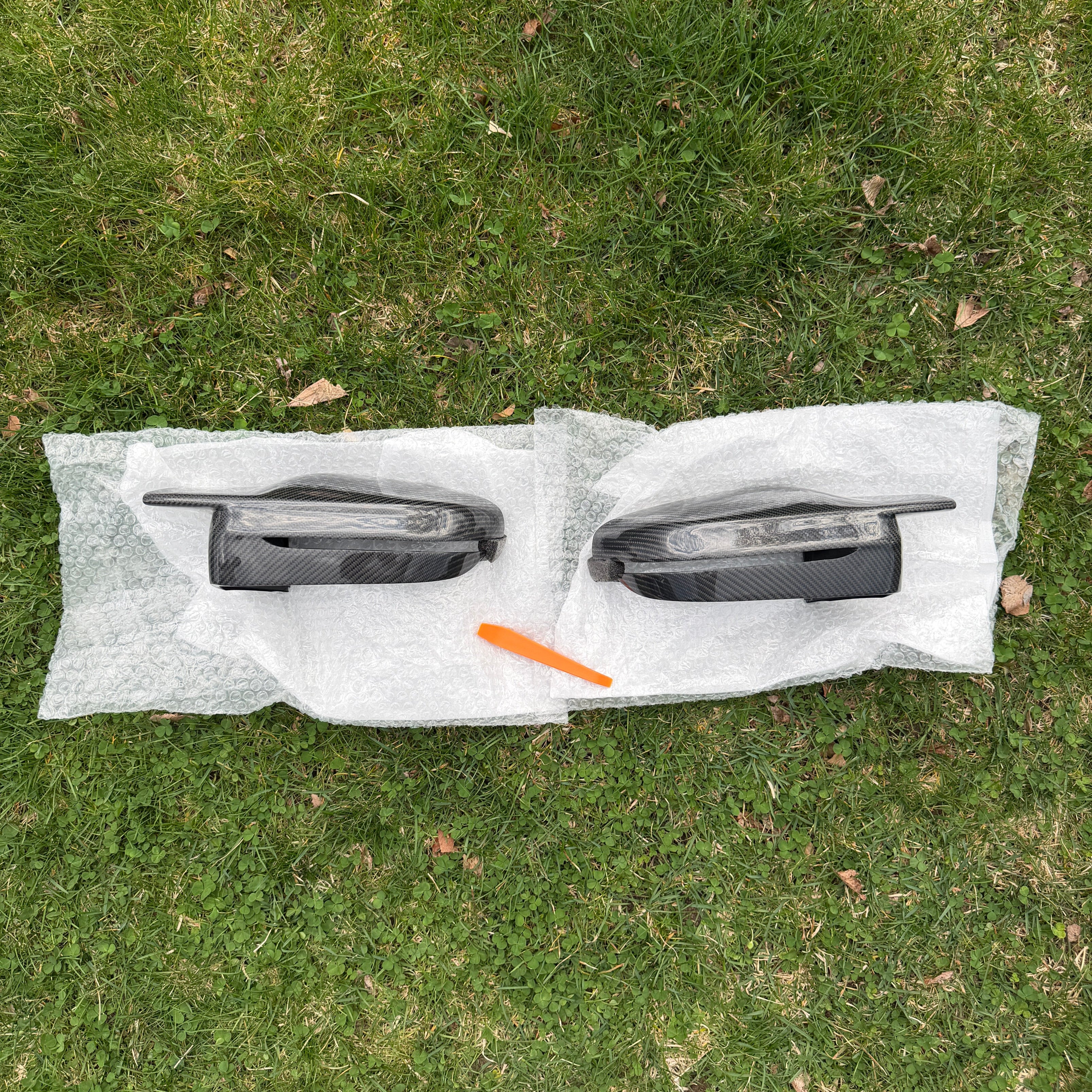REAL CARBON MIRROR CAP REPLACMENT FOR BMW G2X G30 G42 G15 M340 330. Years 2020-2025.